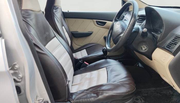 2011 Hyundai Eon D-LITE+, Petrol, Manual, 95,934 km, Right Side Front Door Cabin