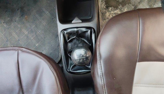 2011 Hyundai Eon D-LITE+, Petrol, Manual, 95,934 km, Gear Lever