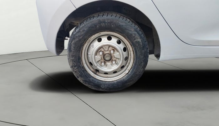 2011 Hyundai Eon D-LITE+, Petrol, Manual, 95,934 km, Right Rear Wheel