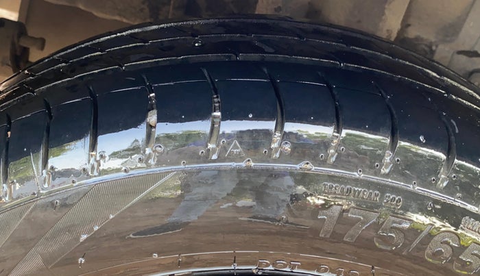 2022 Tata TIGOR XZ PLUS CNG, CNG, Manual, 81,528 km, Right Rear Tyre Tread