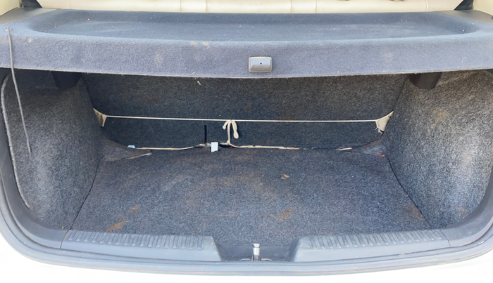 2015 Volkswagen Polo HIGHLINE1.2L, Petrol, Manual, 50,809 km, Boot Inside