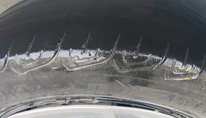 2018 Maruti IGNIS DELTA 1.2 AMT, Petrol, Automatic, 75,900 km, Left Rear Tyre Tread