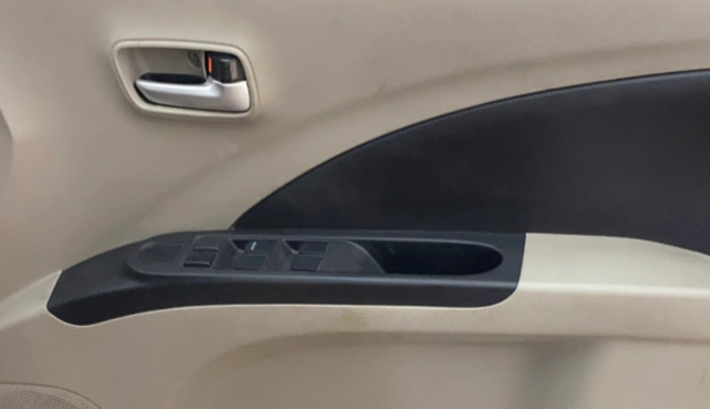 2016 Maruti Celerio VXI, Petrol, Manual, 85,610 km, Driver Side Door Panels Control