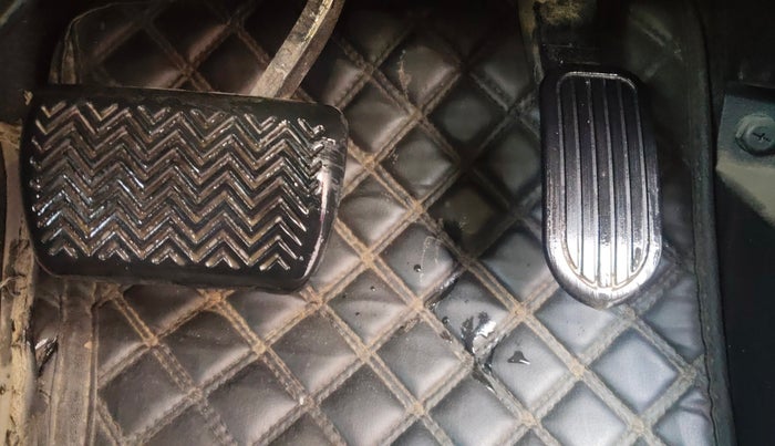 2023 Toyota Fortuner 4X2 AT 2.8 LEGENDER, Diesel, Automatic, 45,995 km, Pedals