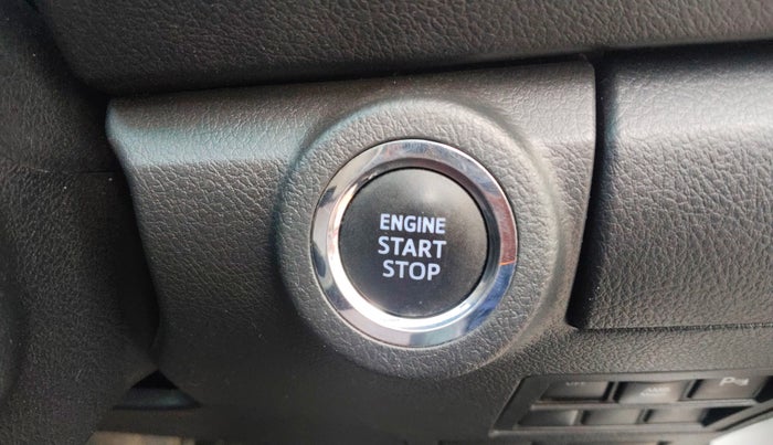 2023 Toyota Fortuner 4X2 AT 2.8 LEGENDER, Diesel, Automatic, 45,995 km, Keyless Start/ Stop Button