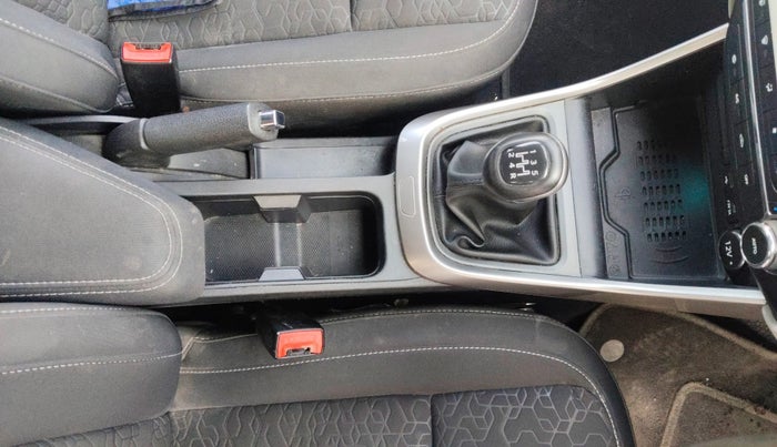 2024 Tata ALTROZ XZ PLUS SUNROOF CNG, CNG, Manual, 58,209 km, Gear Lever