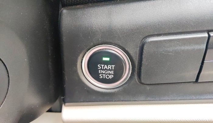 2024 Tata ALTROZ XZ PLUS SUNROOF CNG, CNG, Manual, 58,209 km, Keyless Start/ Stop Button