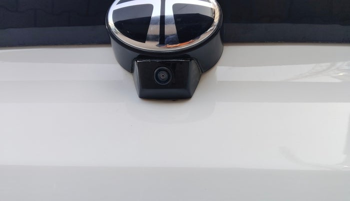 2024 Tata NEXON PURE 1.2 PETROL, Petrol, Manual, 18,081 km, Parking Camera