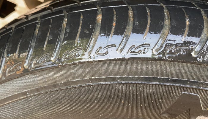 2023 Tata Tiago XT (O) PETROL, Petrol, Manual, 21,677 km, Right Front Tyre Tread