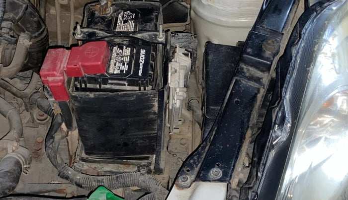 2016 Maruti Swift Dzire VXI, Petrol, Manual, 72,132 km, Engine View - Left