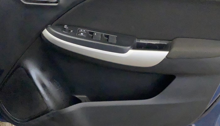 2018 Maruti Baleno DELTA PETROL 1.2, Petrol, Manual, 34,960 km, Driver Side Door Panels Control