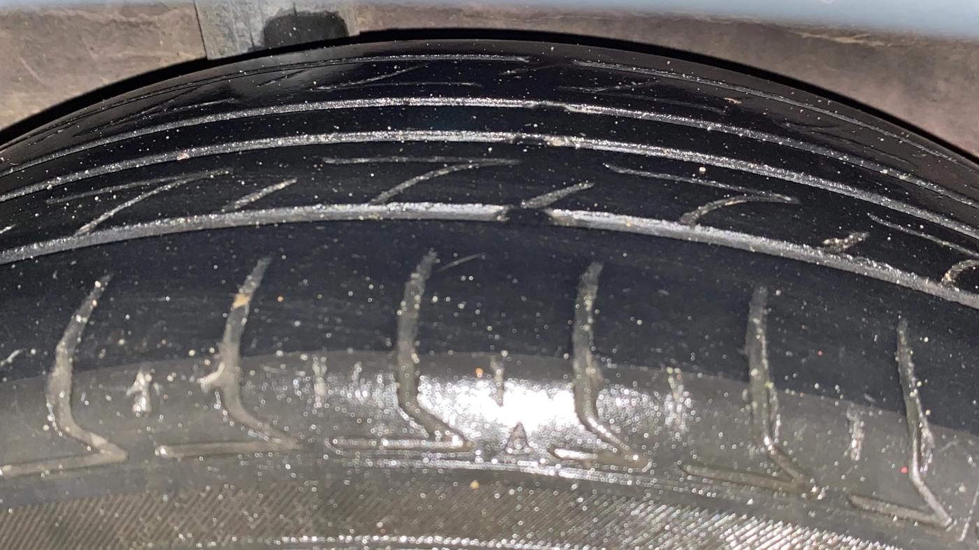2018 Honda WR-V 1.5L I-DTEC S MT, Diesel, Manual, 84,179 km, Right Rear Tyre Tread
