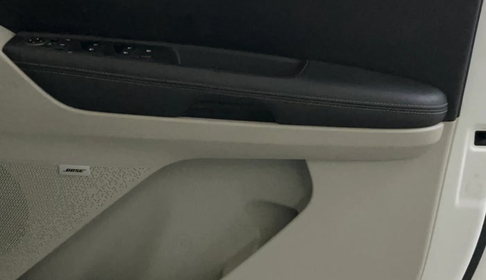 2021 KIA SONET HTX PLUS 1.0 IMT, Petrol, Manual, 56,969 km, Driver Side Door Panels Control