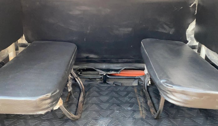 2017 Maruti Eeco 5 STR WITH A/C+HTR, Petrol, Manual, 51,785 km, Boot Inside