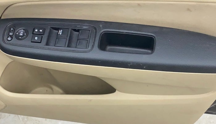 2019 Honda Amaze 1.2L I-VTEC VX, Petrol, Manual, 83,907 km, Driver Side Door Panels Control