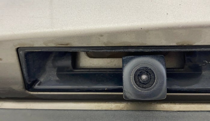 2021 Toyota Innova Crysta 2.4 G 7 STR, Diesel, Manual, 94,639 km, Parking Camera