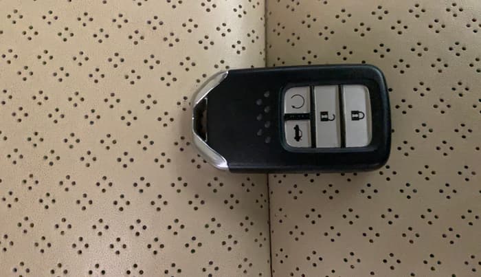 2023 Honda City 1.5L I-VTE V CVT, Petrol, Automatic, 21,563 km, Key Close Up