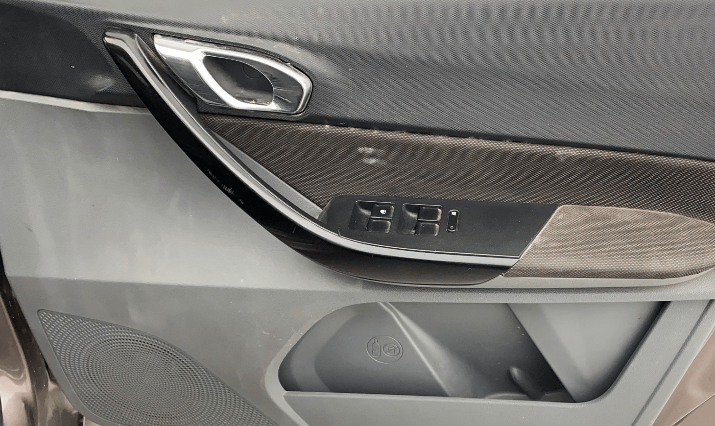 2018 Tata TIGOR XZ PLUS PETROL, Petrol, Manual, 52,239 km, Driver Side Door Panels Control