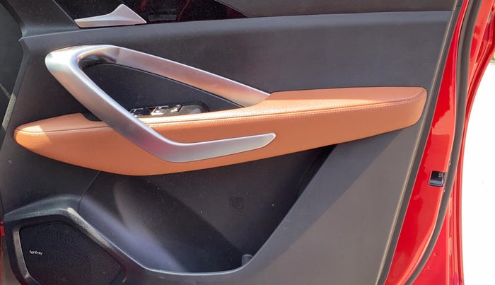 2021 MG HECTOR PLUS SHARP 2.0 DIESEL TURBO MT 6-STR, Diesel, Manual, 46,964 km, Driver Side Door Panels Control