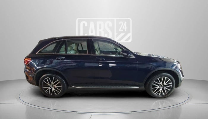 2020 Mercedes Benz GLC CLASS 200 Progressive, Petrol, Automatic, 43,702 km, Right Side View