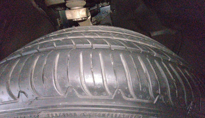 2020 Mercedes Benz GLC CLASS 200 Progressive, Petrol, Automatic, 43,702 km, Right Front Tyre Tread