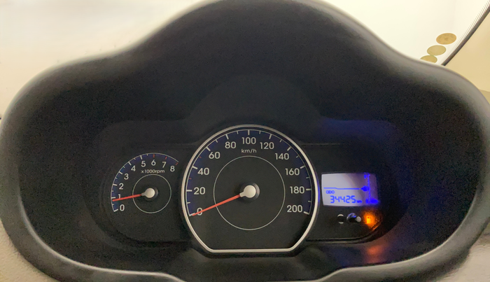2013 Hyundai i10 MAGNA 1.1, Petrol, Manual, 34,407 km, Odometer Image