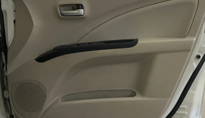 2019 Maruti Celerio VXI CNG, CNG, Manual, 1,35,691 km, Driver Side Door Panels Control