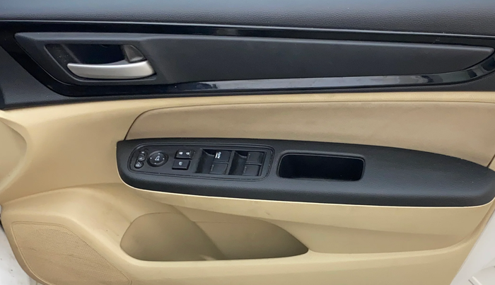 2021 Honda Amaze 1.2L I-VTEC VX CVT, Petrol, Automatic, 48,343 km, Driver Side Door Panels Control