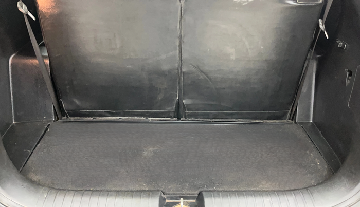 2023 KIA CARENS PRESTIGE PLUS 1.5 PETROL IMT 7 STR, Petrol, Manual, 48,381 km, Boot Inside