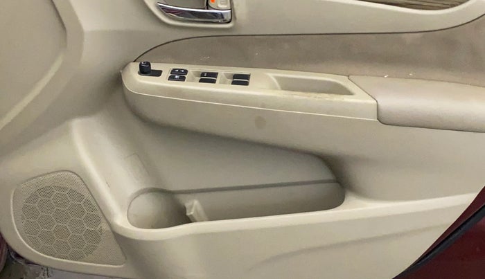 2019 Maruti Ciaz DELTA 1.5 SHVS MT PETROL, Petrol, Manual, 52,183 km, Driver Side Door Panels Control