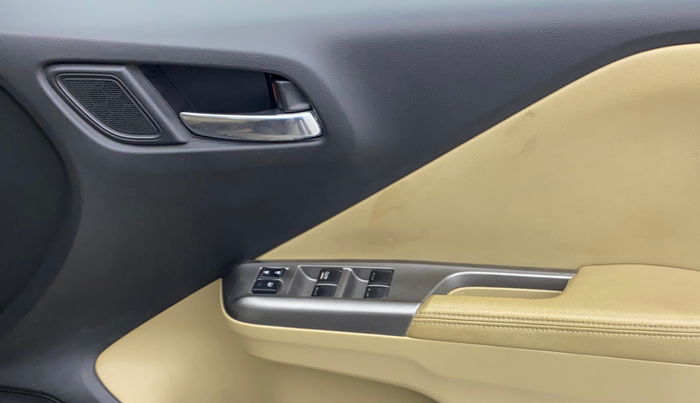 2015 Honda City 1.5L I-VTEC VX CVT, Petrol, Automatic, 44,285 km, Driver Side Door Panels Control