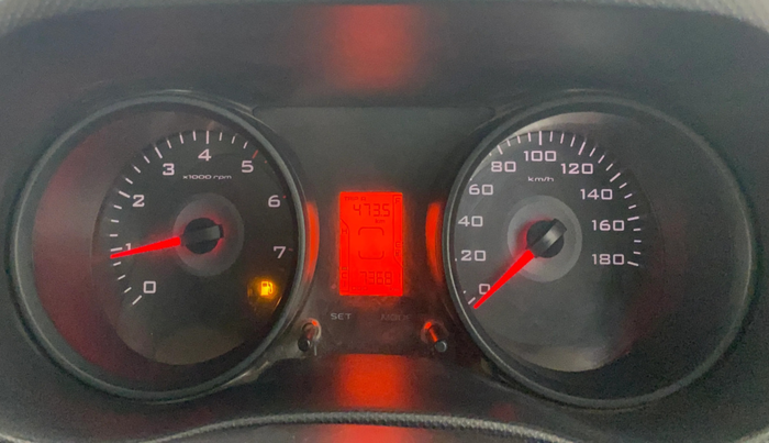 2016 Mahindra TUV300 T6, Diesel, Manual, 73,681 km, Odometer Image