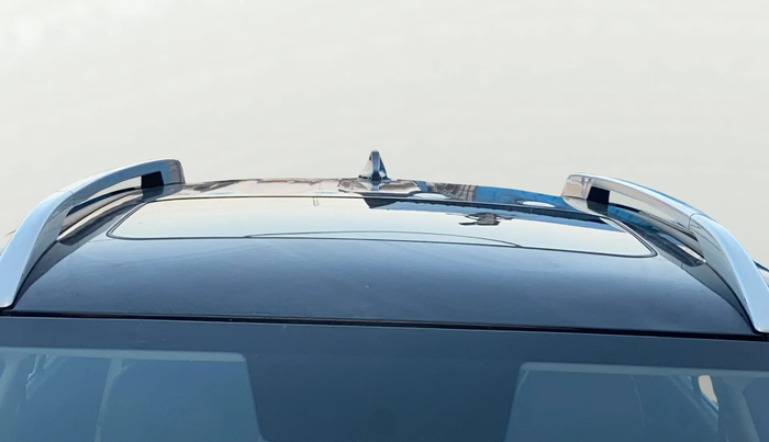 2024 Hyundai VENUE SX 1.2 PETROL, CNG, Manual, 31,232 km, Moonroof/ Sunroof