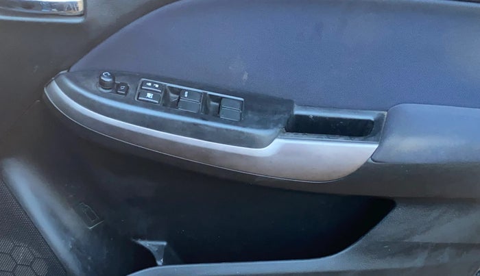 2019 Maruti Baleno DELTA PETROL 1.2, Petrol, Manual, 55,803 km, Driver Side Door Panels Control