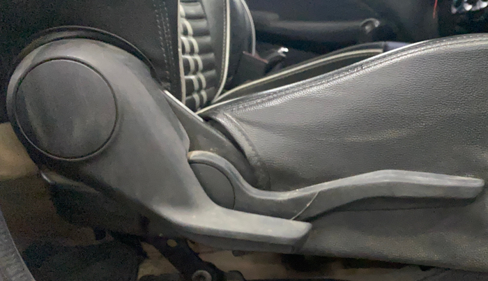 2020 Maruti Swift VXI, Petrol, Manual, 49,751 km, Driver Side Adjustment Panel