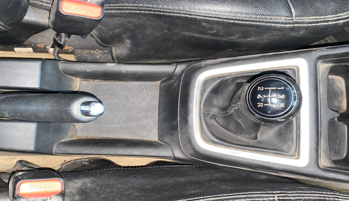 2020 Maruti Swift VXI, Petrol, Manual, 49,751 km, Gear Lever