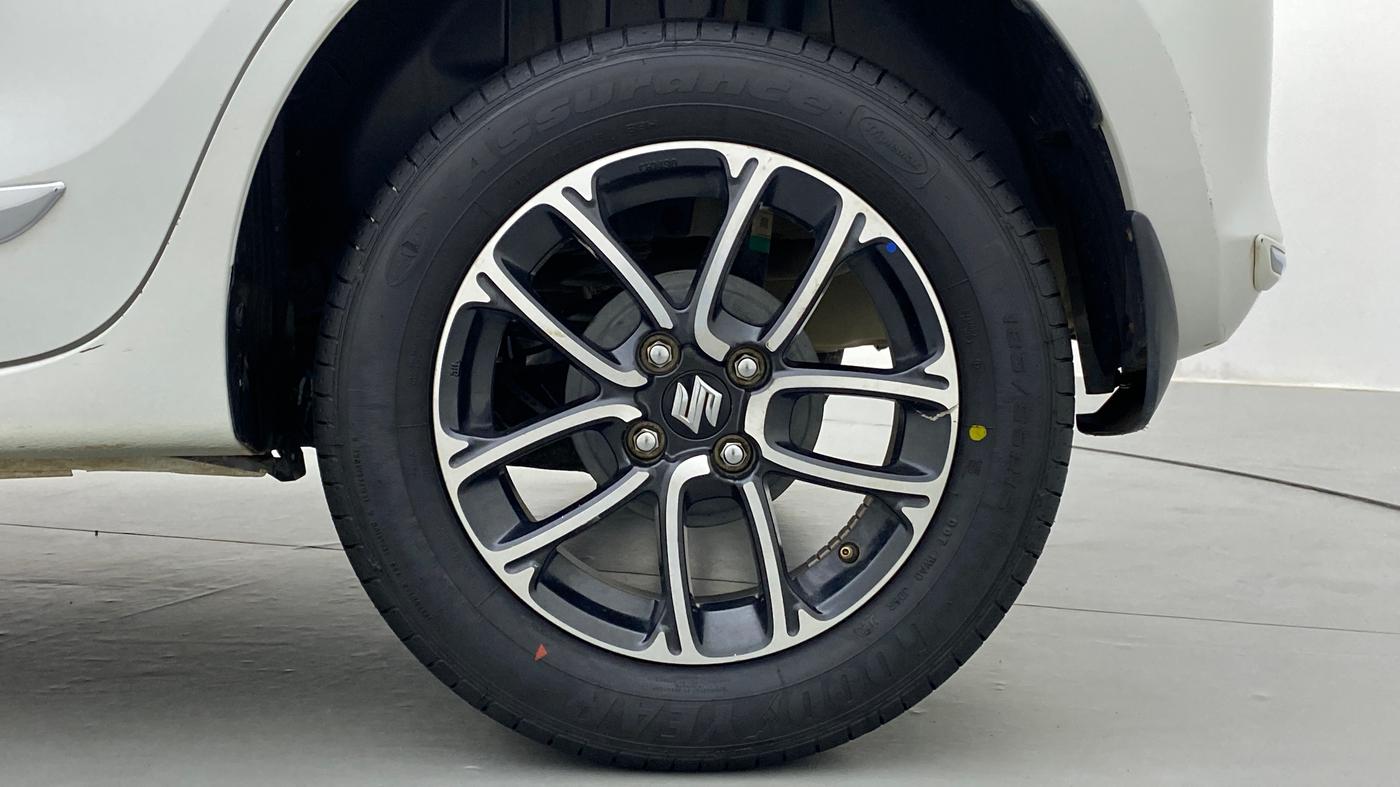 2018 Maruti Swift ZDI +, Diesel, Manual, 39,024 km, Left Rear Wheel