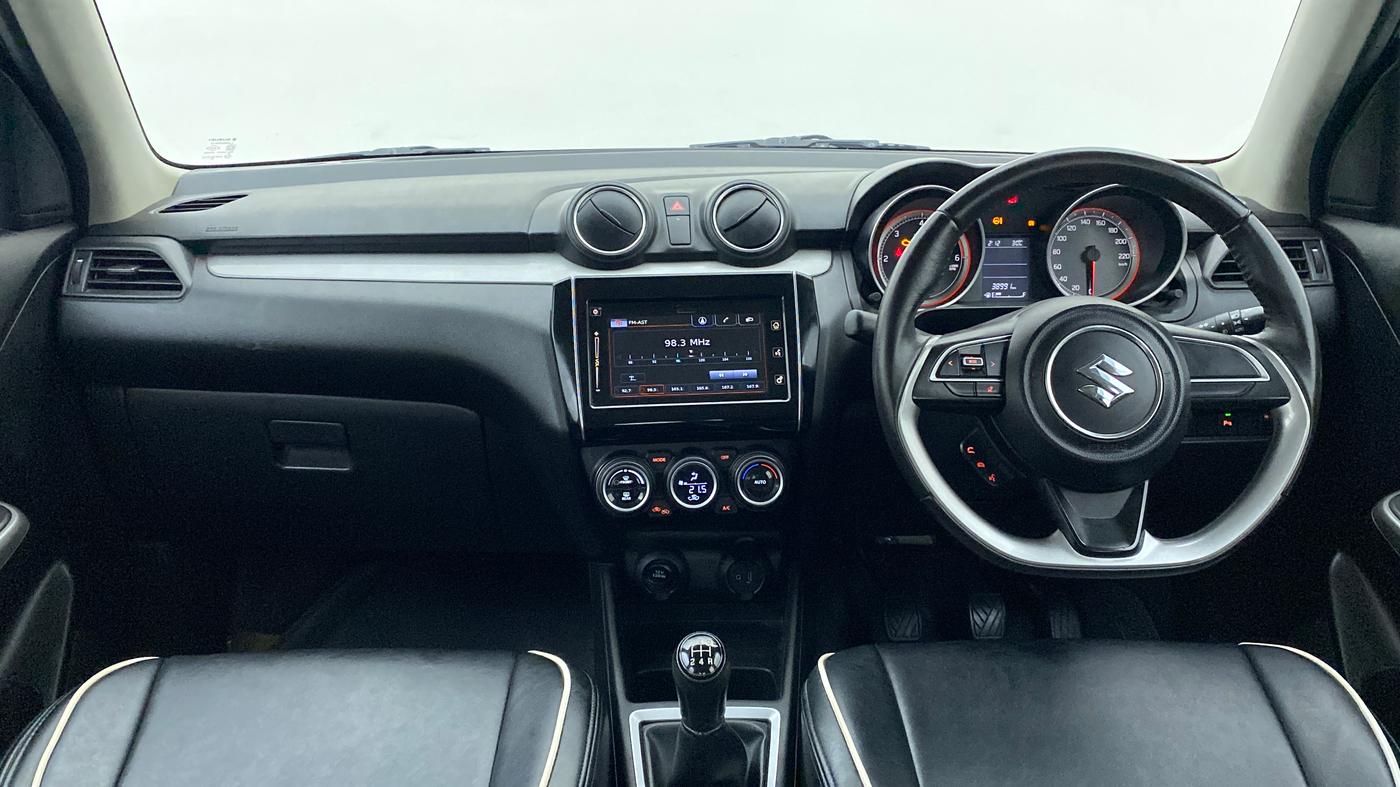 2018 Maruti Swift ZDI +, Diesel, Manual, 39,024 km, Dashboard
