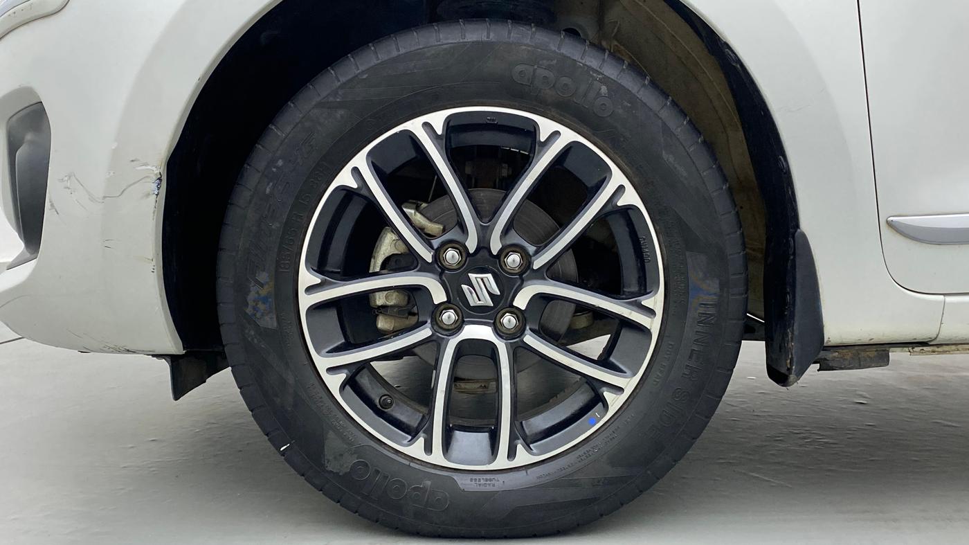 2018 Maruti Swift ZDI +, Diesel, Manual, 39,024 km, Left Front Wheel