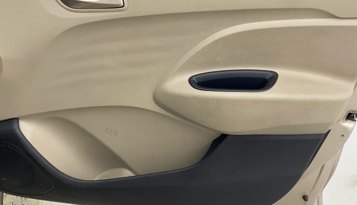 2021 Hyundai NEW SANTRO SPORTZ AMT, Petrol, Automatic, 37,553 km, Driver Side Door Panels Control