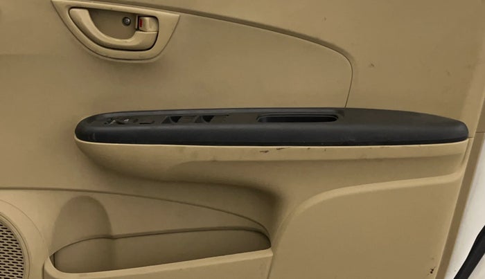 2017 Honda Amaze 1.2L I-VTEC S OPT, Petrol, Manual, 71,788 km, Driver Side Door Panels Control