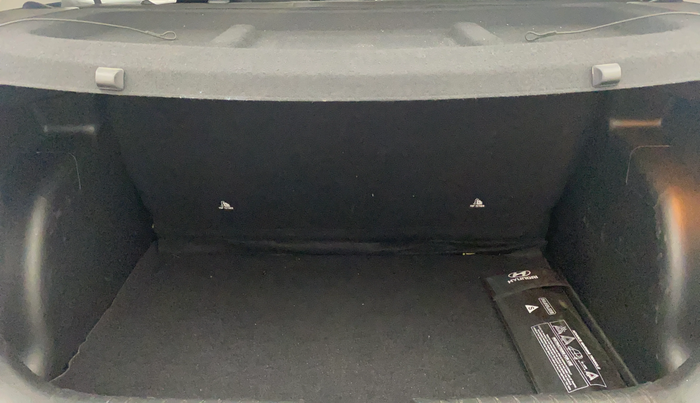 2020 Hyundai VENUE SX 1.0 TURBO, Petrol, Manual, 16,817 km, Boot Inside