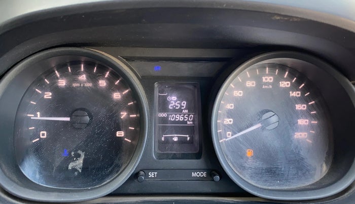 2016 Tata Tiago XT PETROL, Petrol, Manual, 1,09,603 km, Odometer Image