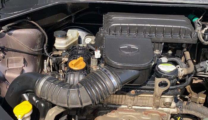 2016 Tata Tiago XT PETROL, Petrol, Manual, 1,09,603 km, Engine View - Right