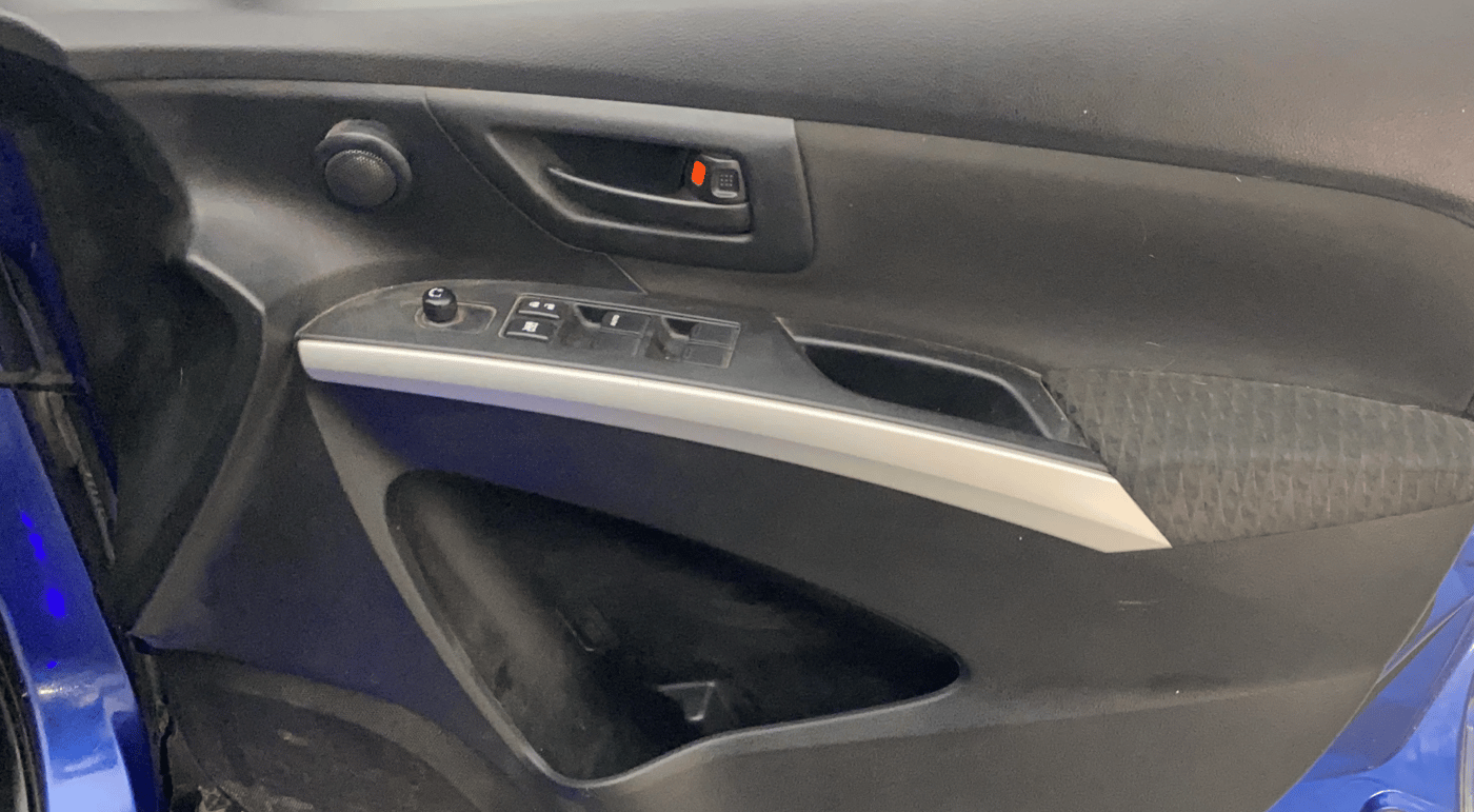 2017 Maruti S Cross SIGMA 1.3, Diesel, Manual, 53,301 km, Driver Side Door Panels Control