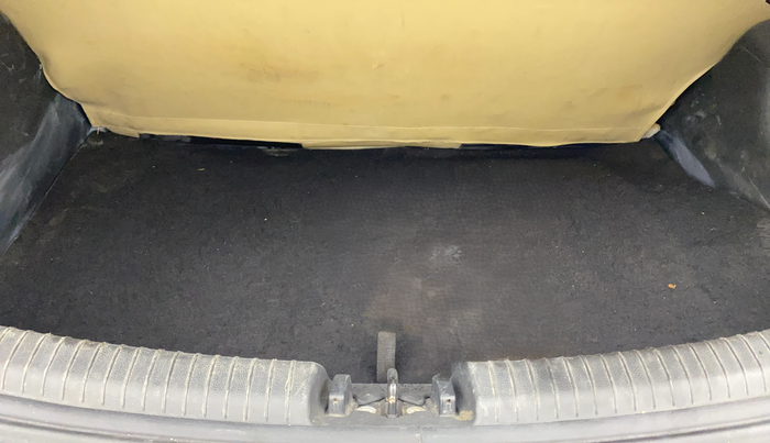 2016 Hyundai Grand i10 SPORTZ 1.2 KAPPA VTVT, Petrol, Manual, 55,544 km, Boot Inside