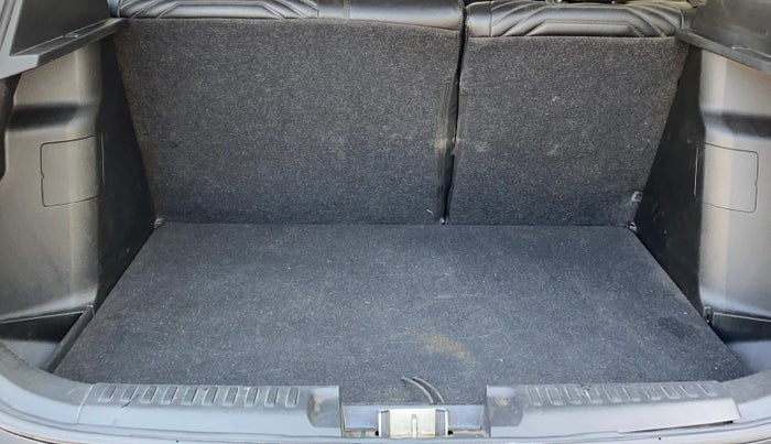 2020 Maruti Vitara Brezza ZXI PLUS AT SHVS, Petrol, Automatic, 68,952 km, Boot Inside