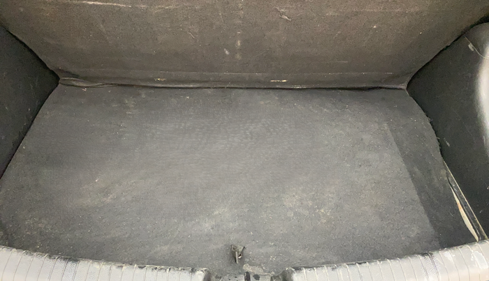 2015 Hyundai Grand i10 SPORTZ 1.2 KAPPA VTVT, Petrol, Manual, 77,879 km, Boot Inside