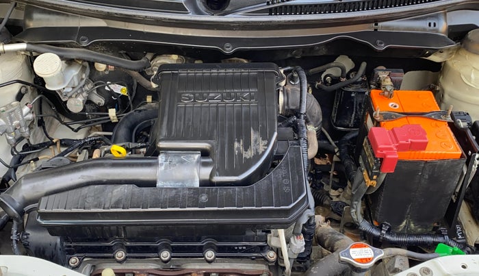 2015 Maruti Swift VXI, Petrol, Manual, 47,998 km, Engine View