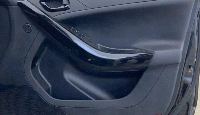 2022 Tata NEXON XZ PLUS PETROL DARK EDITION, Petrol, Manual, 15,038 km, Driver Side Door Panels Control